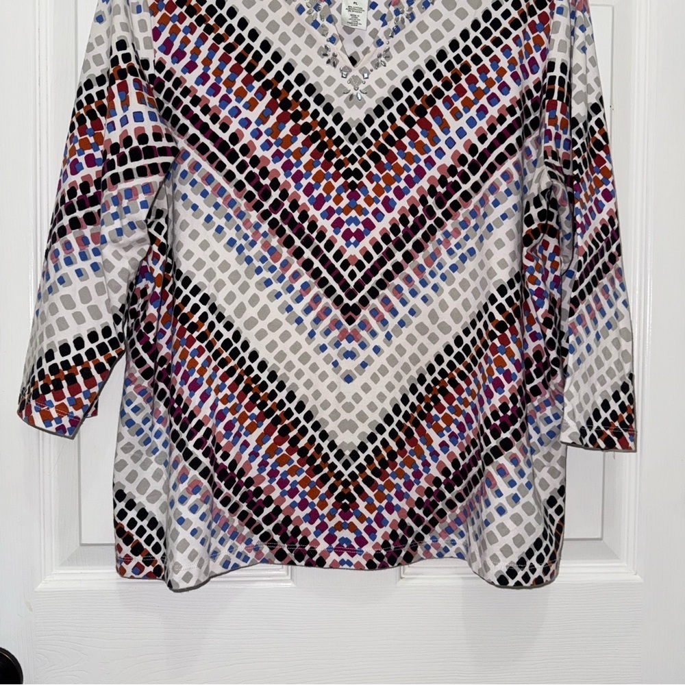 Alfred Dunner Red and Black 3/4 Sleeve Blouse - Picture 8 of 11